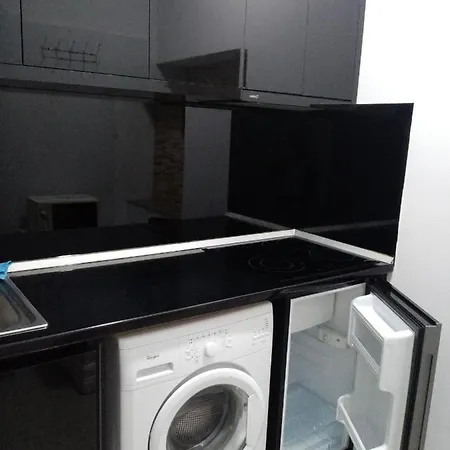 Str. Marii Nr 6a. Lilian. * Năvodari